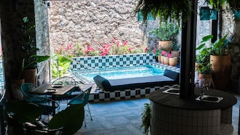 hotel la abadia tradicional