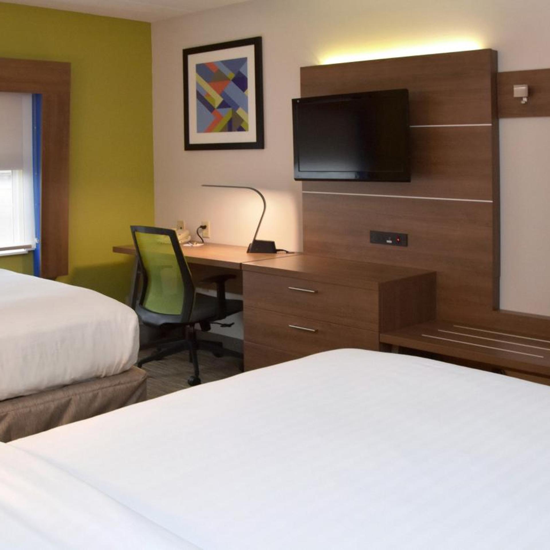 holiday inn express mount pleasant scottdale by ihg