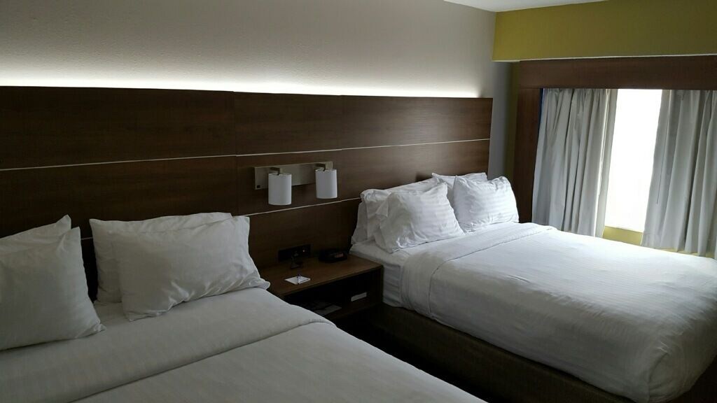 holiday inn express mount pleasant scottdale by ihg