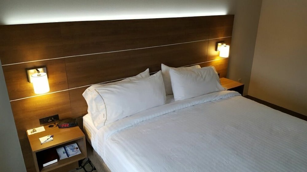 holiday inn express mount pleasant scottdale by ihg