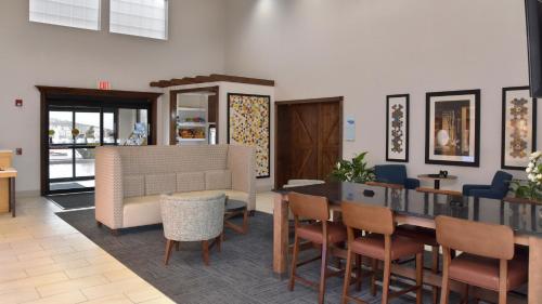 holiday inn express mount pleasant scottdale by ihg