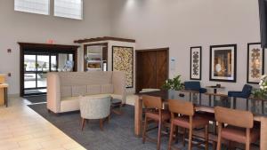 holiday inn express mount pleasant scottdale by ihg