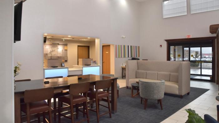 holiday inn express mount pleasant scottdale by ihg
