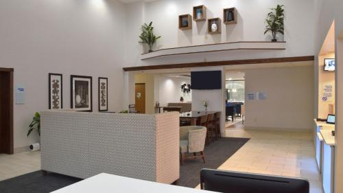 holiday inn express mount pleasant scottdale by ihg