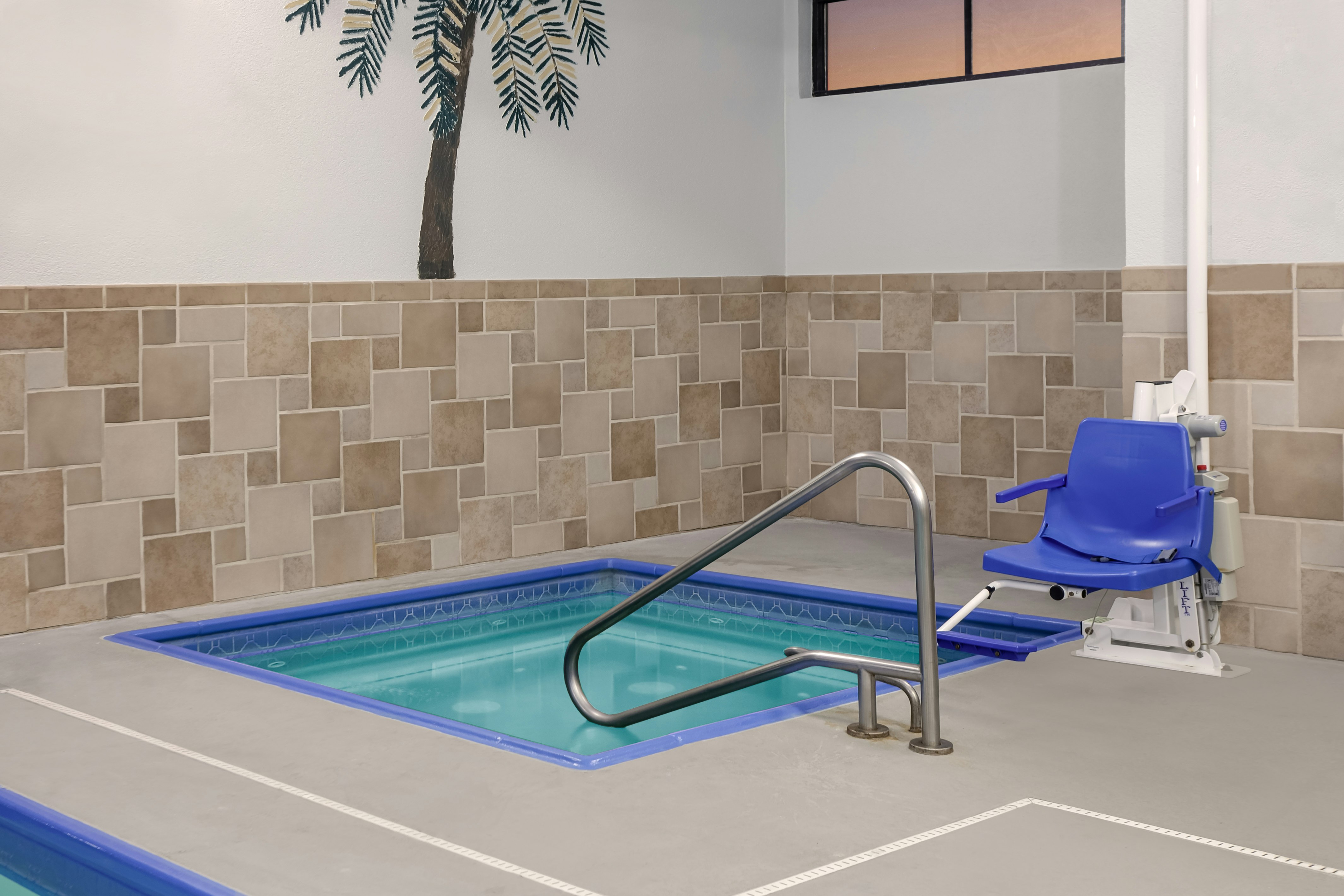 holiday inn quincy east by ihg