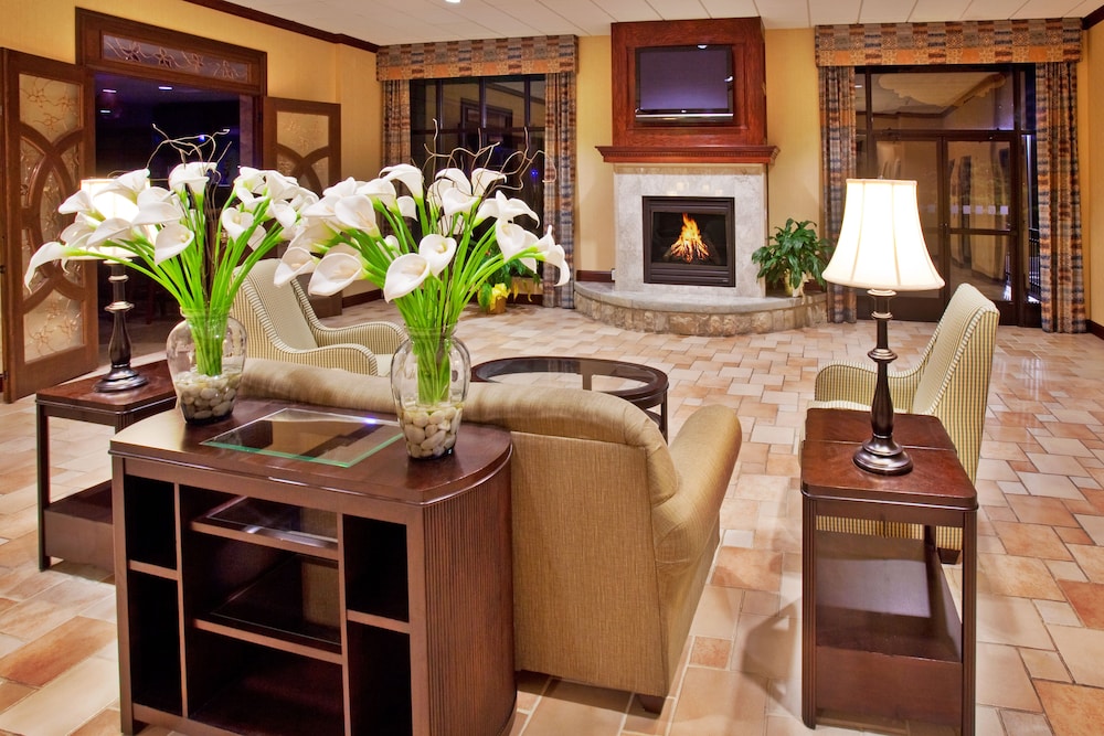 holiday inn quincy east by ihg