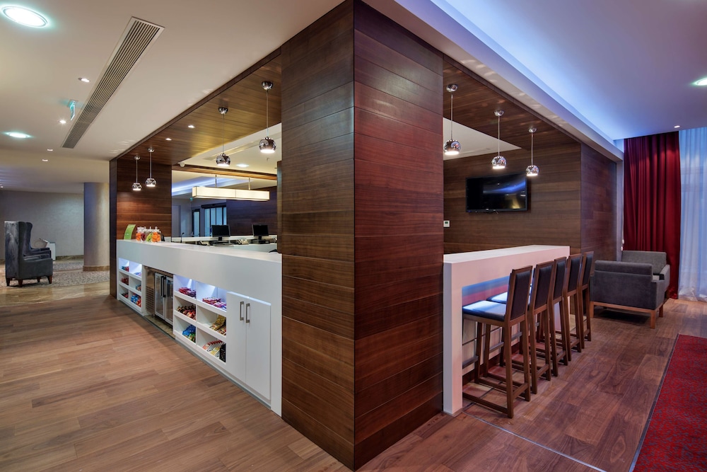 hampton by hilton istanbul kayasehir