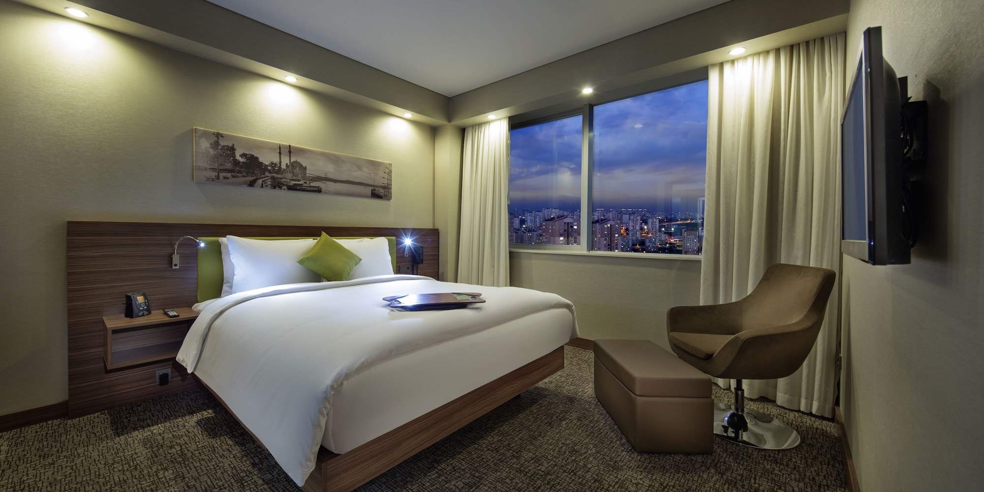 hampton by hilton istanbul kayasehir