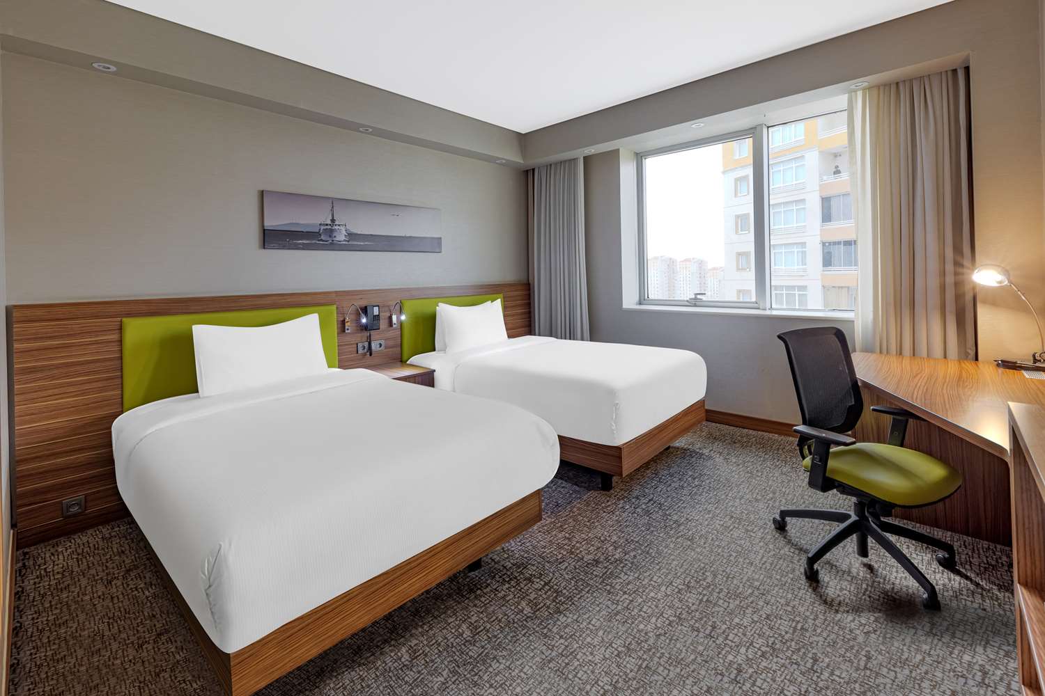 hampton by hilton istanbul kayasehir