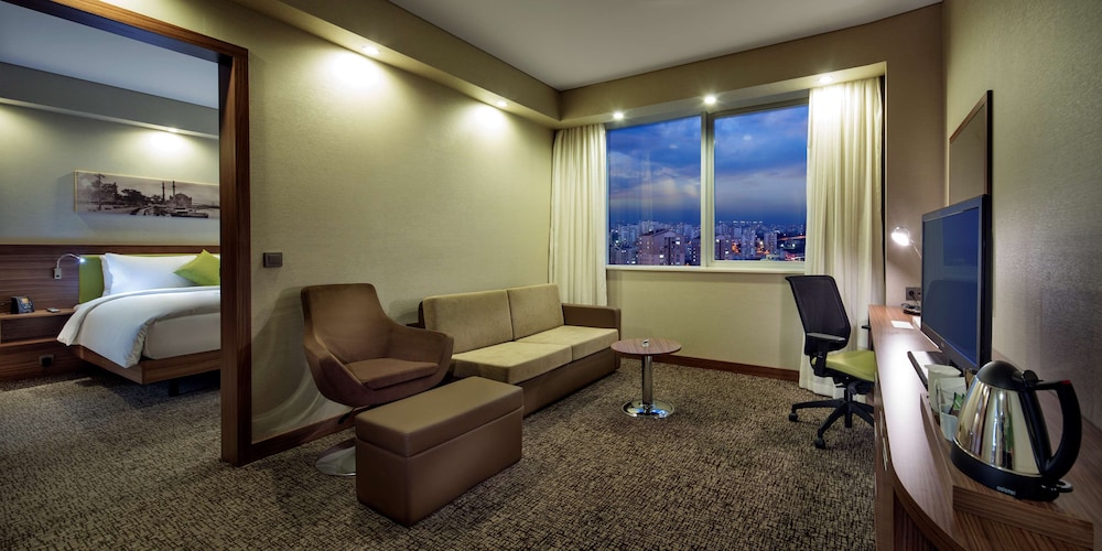 hampton by hilton istanbul kayasehir