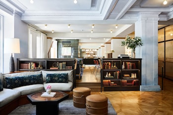 Revival Baltimore,,3 star