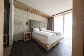 santre dolomythic home