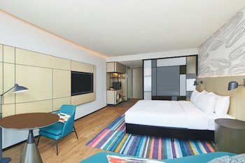 aloft shijiazhuang