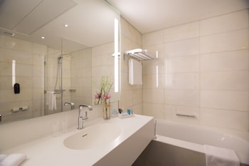 novotel abu dhabi al bustan