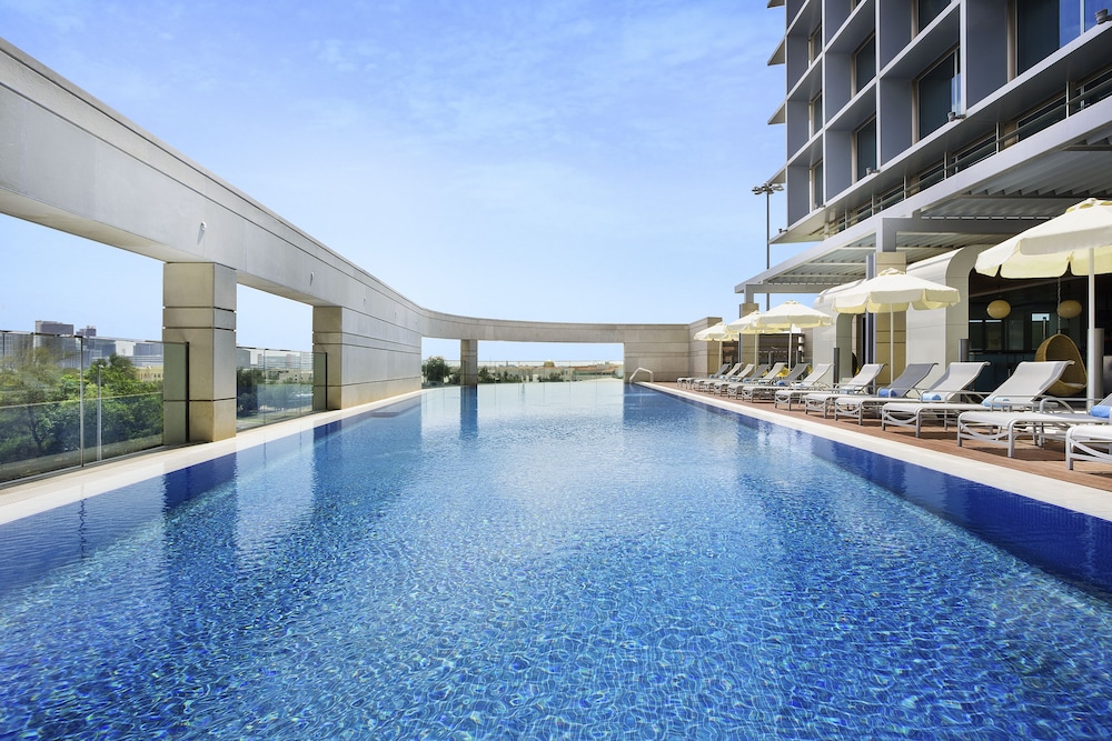 novotel abu dhabi al bustan