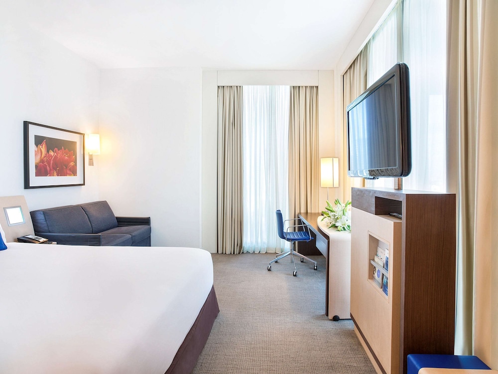 novotel abu dhabi al bustan