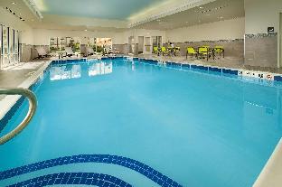 hampton inn and suites buffalo airport