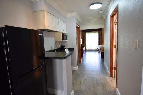 village haven inn and extended stay