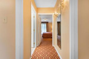 village haven inn and extended stay
