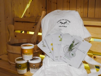 House Of Juniper - The Cabins,,3 star