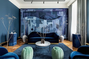 zola hotel palais de boheme