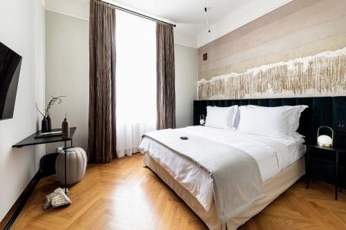 zola hotel palais de boheme