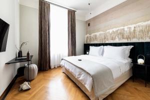 zola hotel palais de boheme