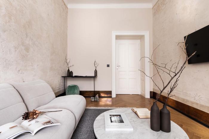 zola hotel palais de boheme