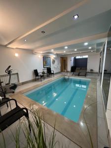 the phoenix hotel