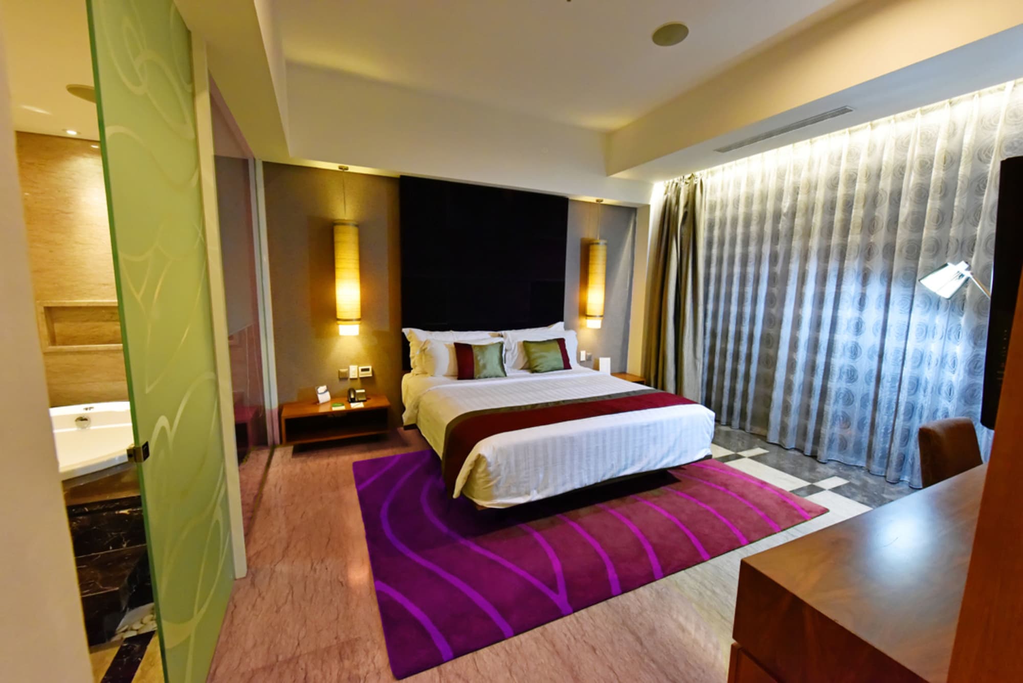 holiday inn bandung pasteur an ihg hotel