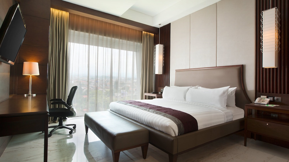 holiday inn bandung pasteur an ihg hotel