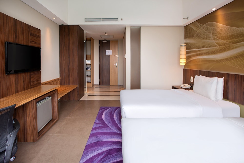 holiday inn bandung pasteur an ihg hotel