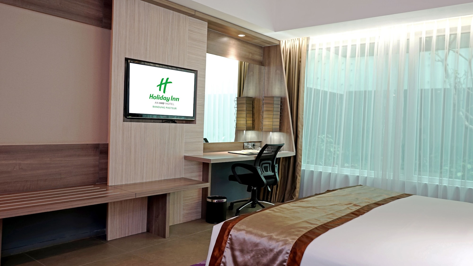 holiday inn bandung pasteur an ihg hotel