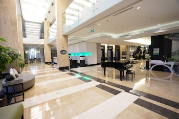 Holiday Inn Bandung Pasteur, An Ihg Hotel,Sukajadi>>Bandung,4 star