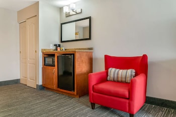 country inn and suites by radisson rossford toledo south