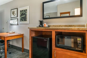 country inn and suites by radisson rossford toledo south