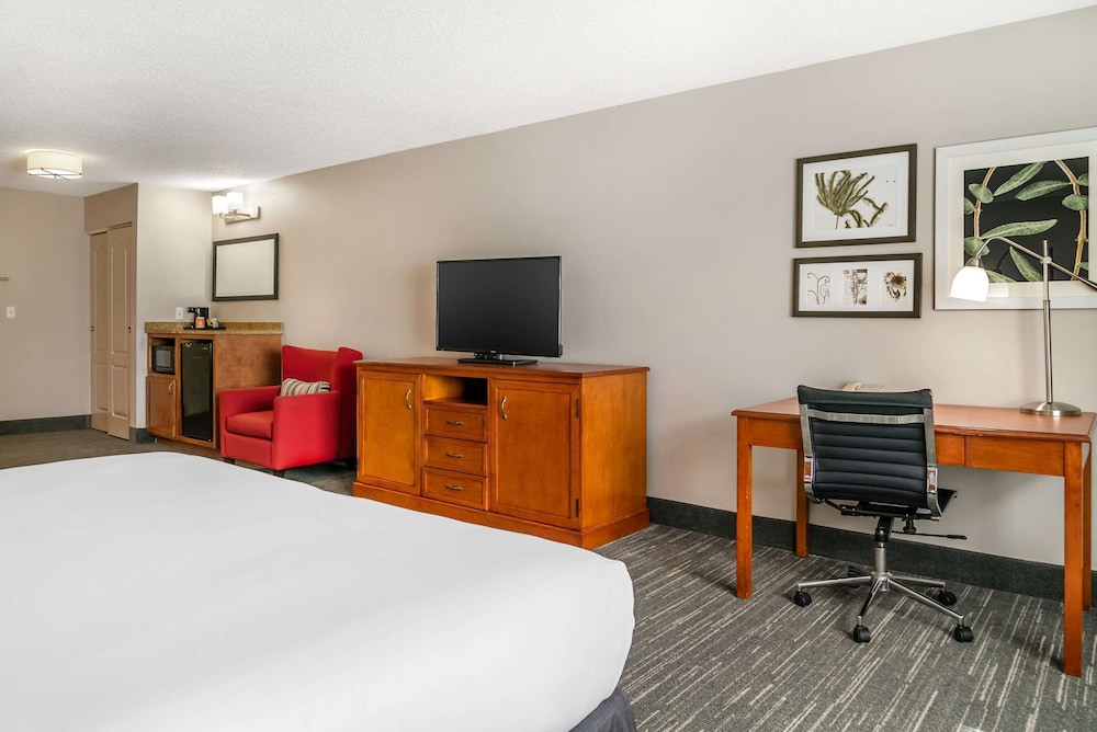 country inn and suites by radisson rossford toledo south