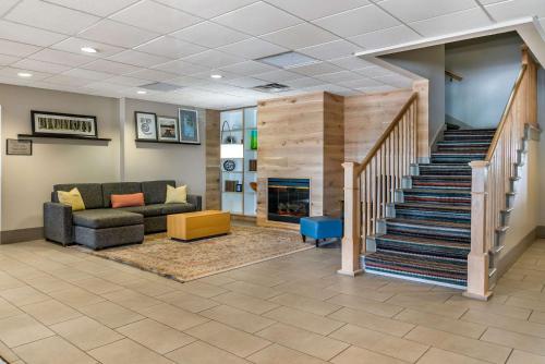 country inn and suites by radisson rossford toledo south