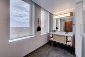 threefoot hotel meridian a tribute portfolio hotel