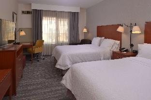hampton inn and suites bakersfield north airport