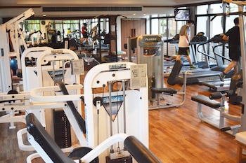 maneechan resort and sport club