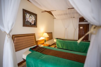 maneechan resort and sport club