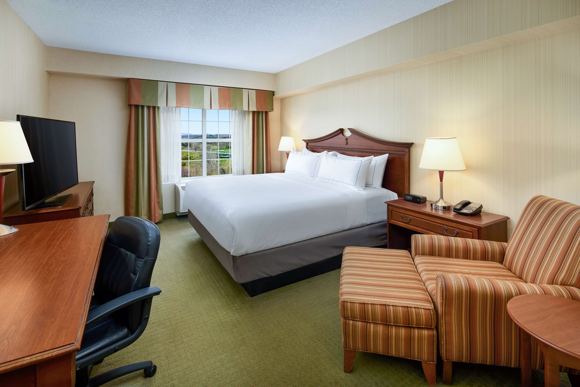 doubletree by hilton front royal blue ridge shadows