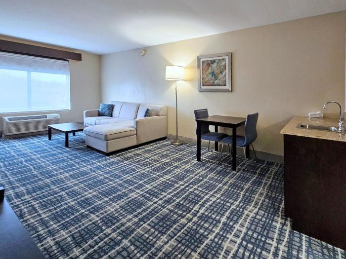 holiday inn belcamp aberdeen area by ihg