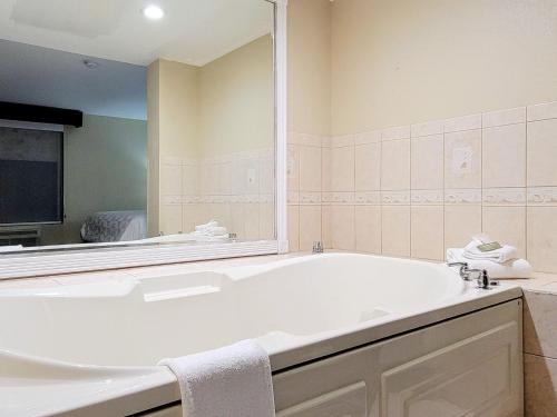 holiday inn belcamp aberdeen area by ihg