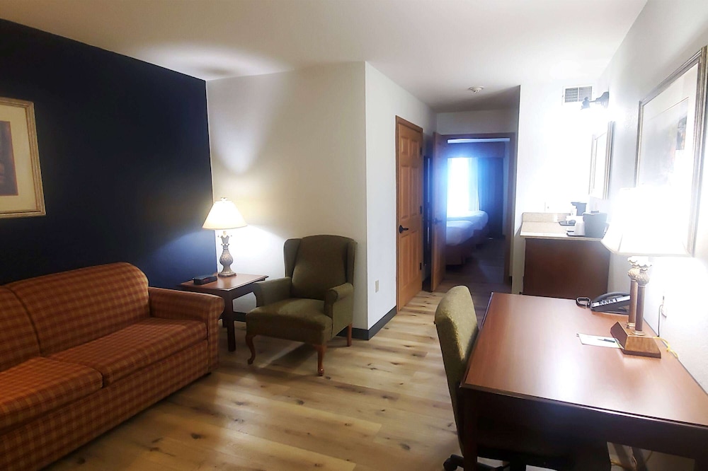 wingate by wyndham youngstown austintown