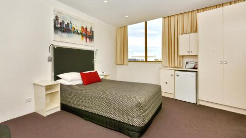atlantic tower motor inn