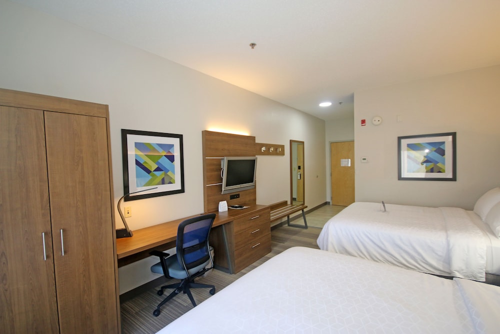 holiday inn express hotel and suites greensboro east by ihg