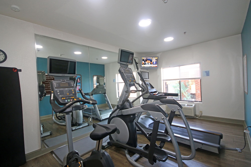 holiday inn express hotel and suites greensboro east by ihg