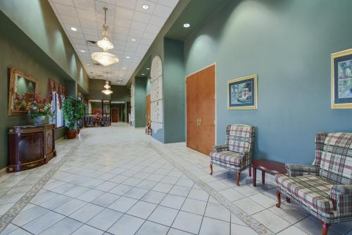holiday inn express hotel and suites greensboro east by ihg